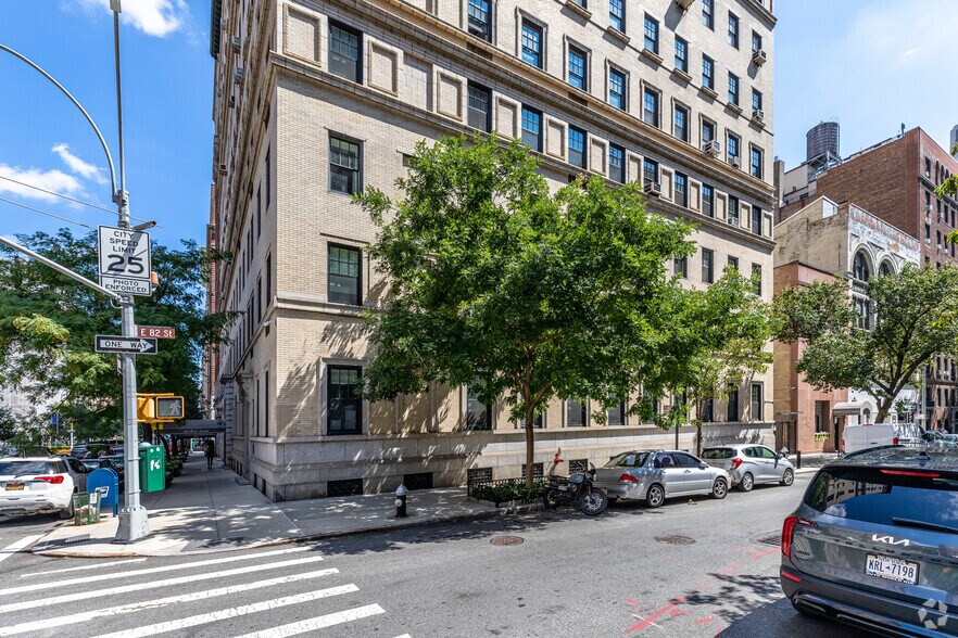 More Photos Of 969 Park Ave, New York Apartments For Sale