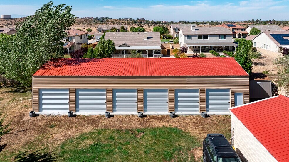More Photos Of 3565 Louer Dr, Lancaster Contractor Storage Yard For Sale