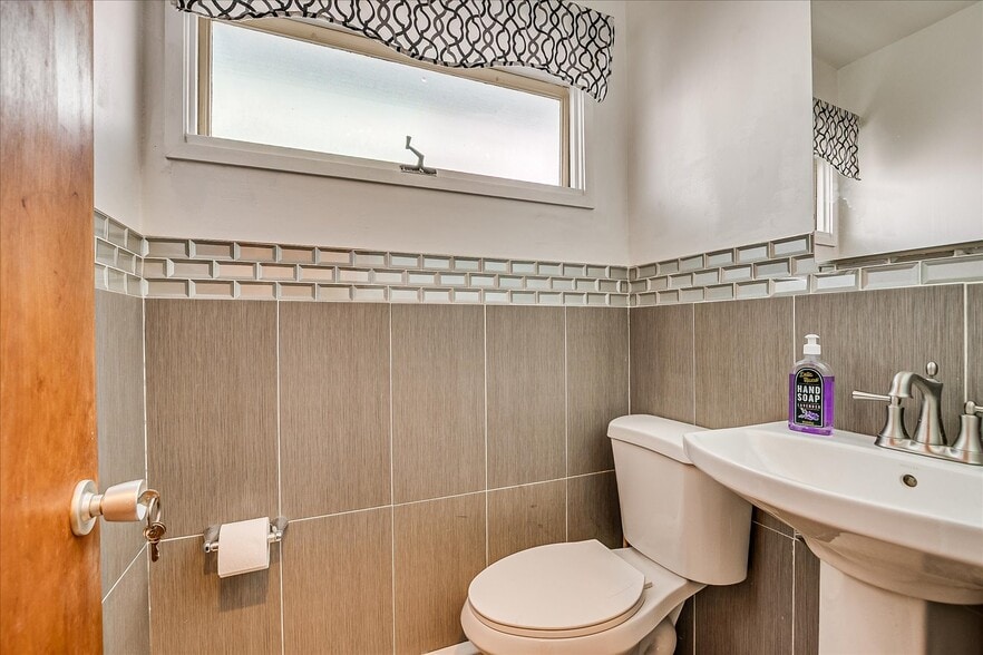 More Photos Of 167-169 N Main St, Milltown Office Residential For Sale