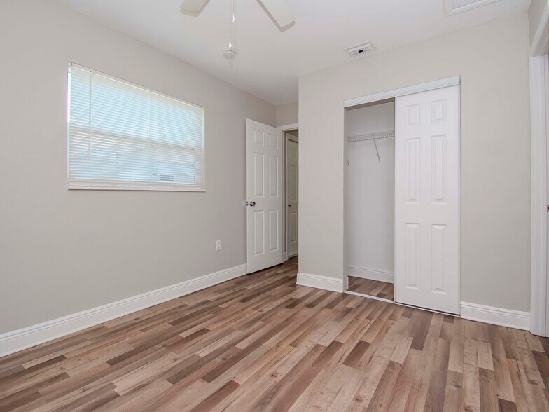 More Photos Of , Bradenton Multifamily For Sale