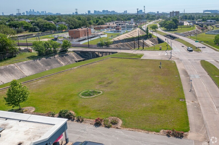 Primary Photo Of 4500 Beechnut St, Houston Land For Lease