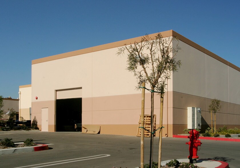 More Photos Of 1315 Calle Avanzado, San Clemente Warehouse For Lease