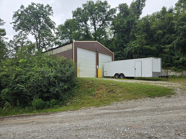 More Photos Of 4801 Hamilton Cleves Rd, Cleves Industrial For Sale