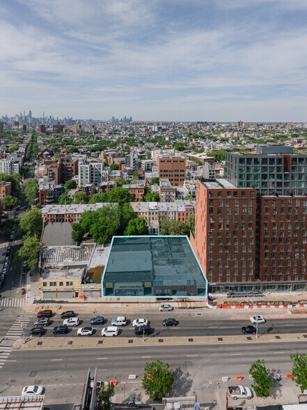 Primary Photo Of 1029 Atlantic Ave, Brooklyn Auto Repair For Sale