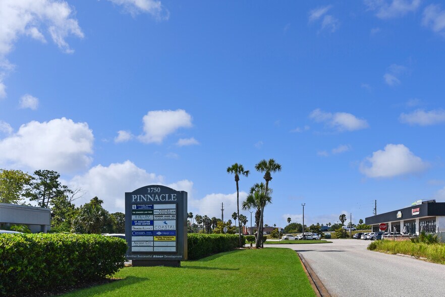 More Photos Of 1740 Tree Blvd, Saint Augustine Medical For Lease