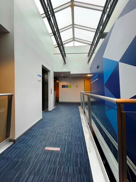 More Photos Of 12231 Parklawn Dr, Rockville Office For Sale