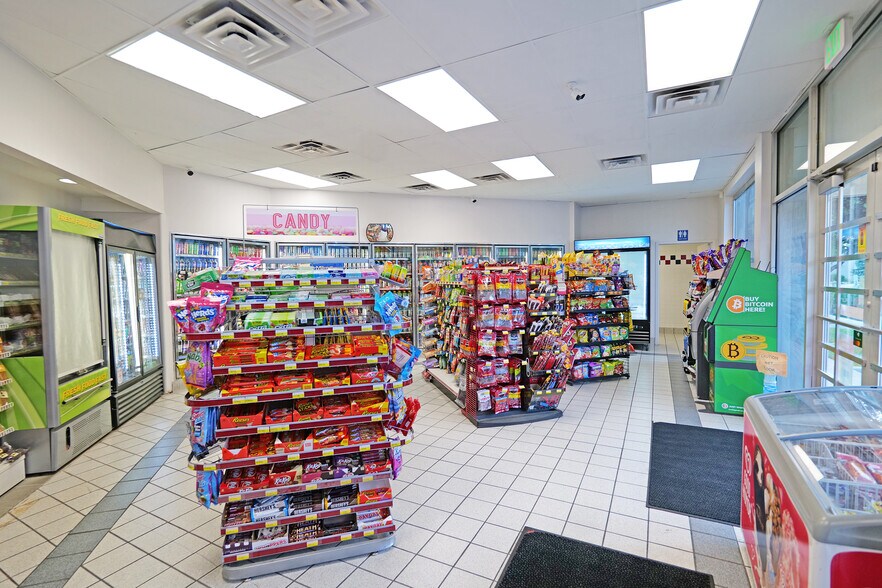 More Photos Of 2995 E Fort Union Blvd, Salt Lake City Convenience Store For Sale