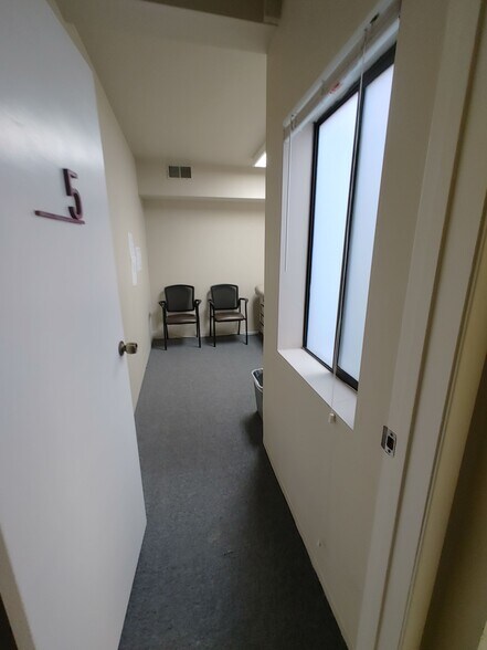 More Photos Of 1842 Noriega St, San Francisco Storefront Retail Office For Lease