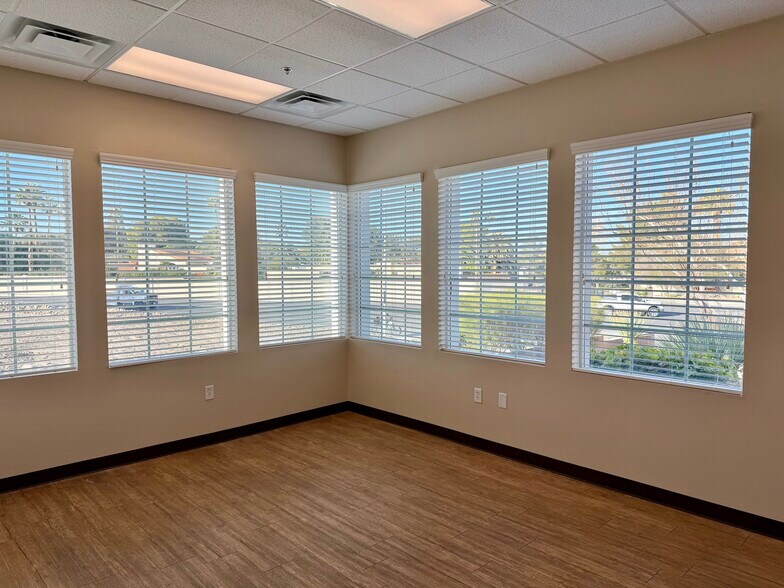 More Photos Of 7375 S Pecos Rd, Las Vegas Office For Lease