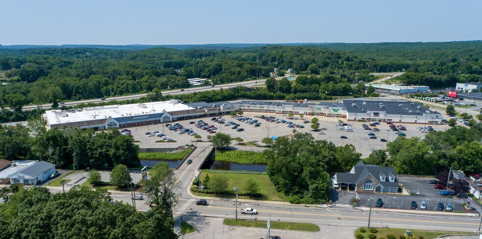 More Photos Of 42-44 Town St, Norwich Unknown For Lease