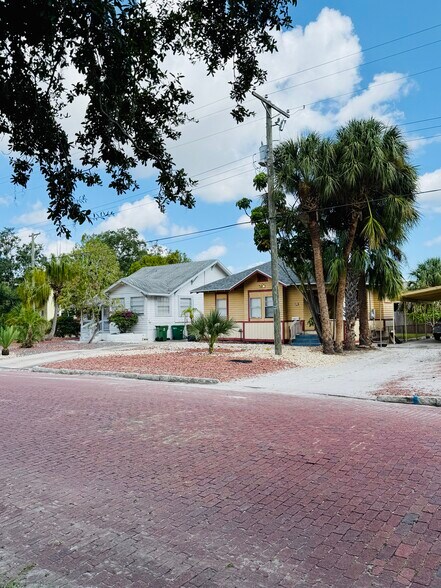More Photos Of 2111 W North B St, Tampa Specialty For Sale