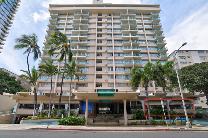 More Photos Of 444 Kanekapolei St, Honolulu Hotel For Lease