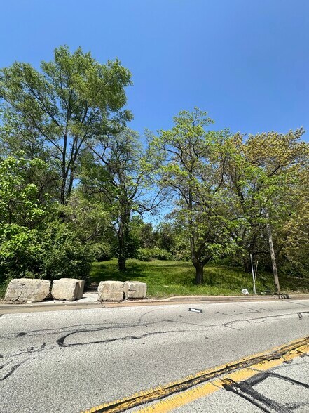 Primary Photo Of 1601 Walton Rd, Overland Land For Sale