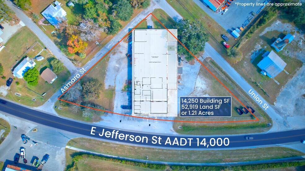 More Photos Of 1451 E Jefferson St, Brooksville Flex For Lease