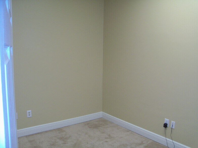 More Photos Of 13155 Shriners Blvd, Biloxi Medical For Lease