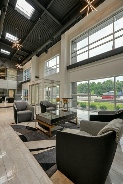 More Photos Of 1255 High St, Wadsworth Medical For Lease