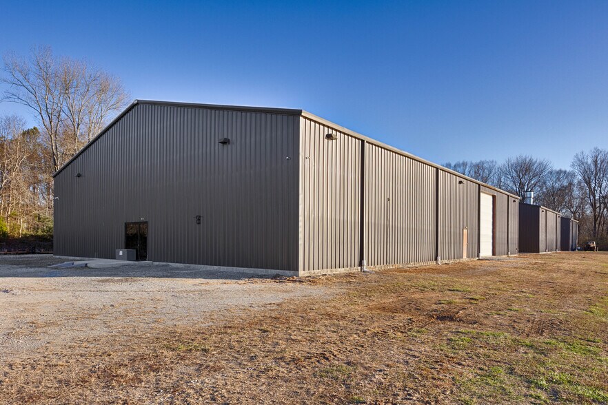 More Photos Of 6594 Old Railroad Bed Rd, Toney Manufacturing For Lease