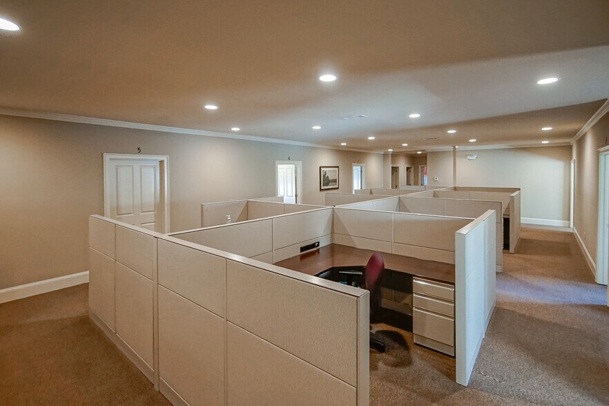 More Photos Of 3651 Mars Hill Rd, Watkinsville Office For Lease