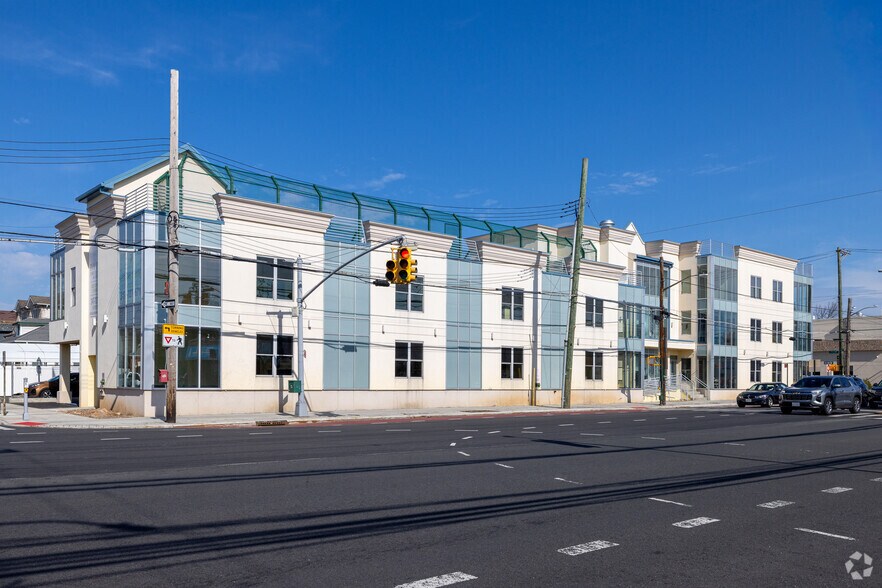 Primary Photo Of 17-19 Hylan Blvd, Staten Island Schools For Sale