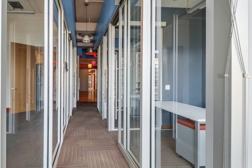 More Photos Of 1350 Columbia St, San Diego Loft Creative Space For Sale