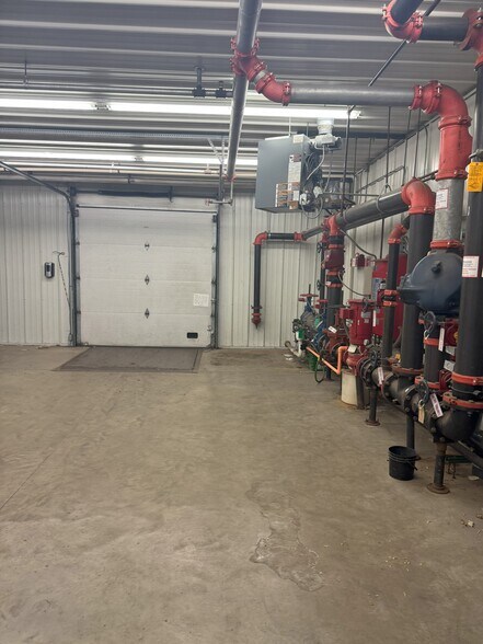 More Photos Of 100 A J Harle Dr, Galena Manufacturing For Sale