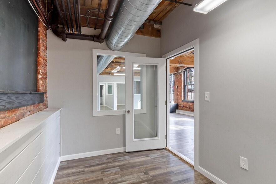 More Photos Of 65 Water St, Worcester Loft Creative Space For Sale