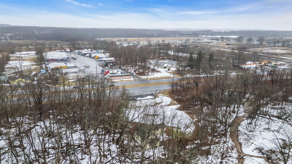 More Photos Of 320 State Route 33, Manalapan Township Restaurant For Sale