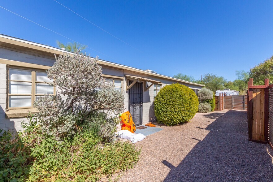 More Photos Of 2602 N Balboa Ave, Tucson Apartments For Sale