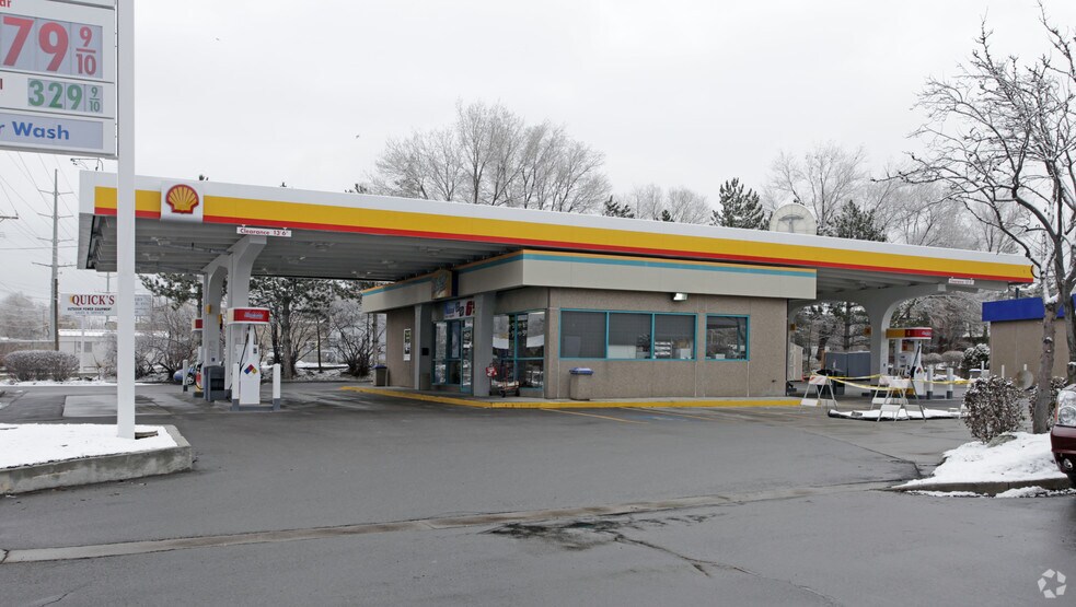 More Photos Of 1344 E Fort Union Blvd, Salt Lake City General Retail For Sale