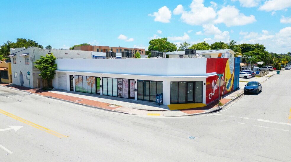 More Photos Of 300 SW 17th Ave, Miami Fast Food For Sale