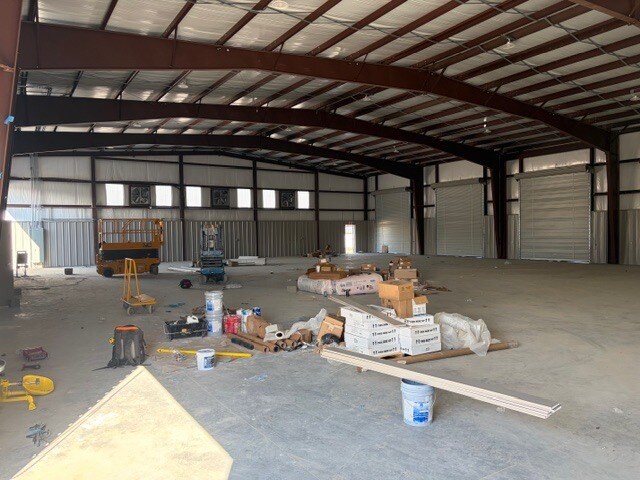 More Photos Of 1534 US-190, Port Allen Industrial For Lease