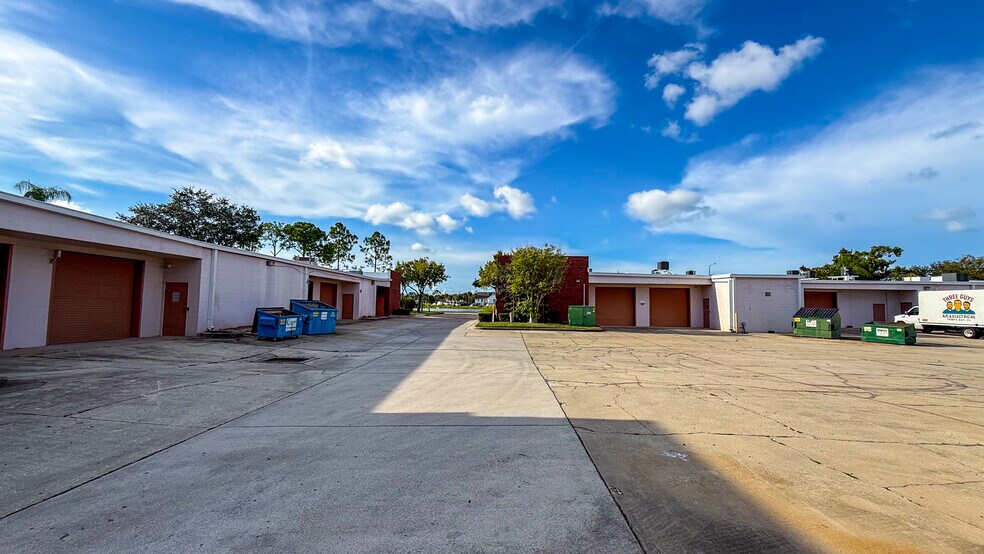 More Photos Of 4900 Creekside Dr, Clearwater Unknown For Lease