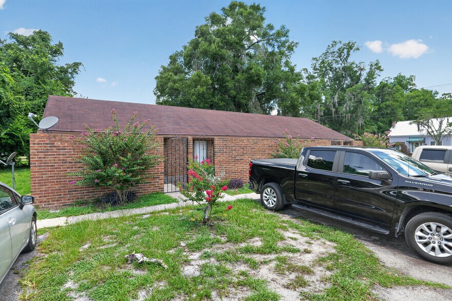 More Photos Of 18580 NW 234th St, High Springs Apartments For Sale