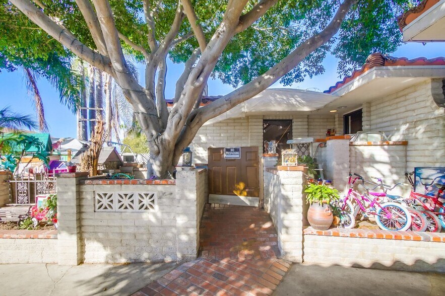 More Photos Of 215 Willie James Jones Ave, San Diego Apartments For Sale