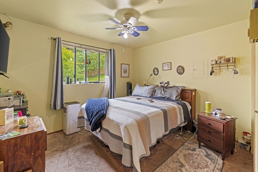More Photos Of 13004 33rd Ave S, Tukwila Apartments For Sale