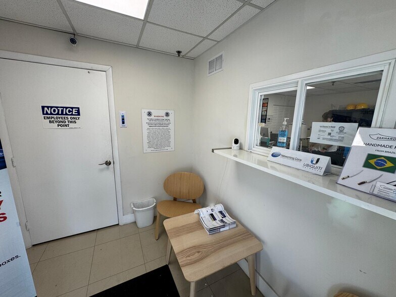 More Photos Of 6535-6545 NW 84th Ave, Miami Warehouse For Sale