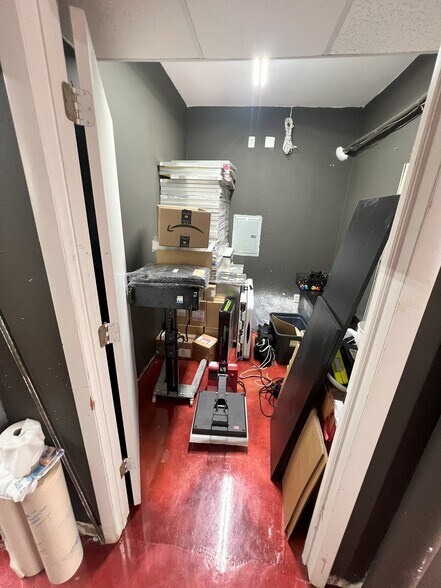 More Photos Of 742B, Winter Park Office For Lease