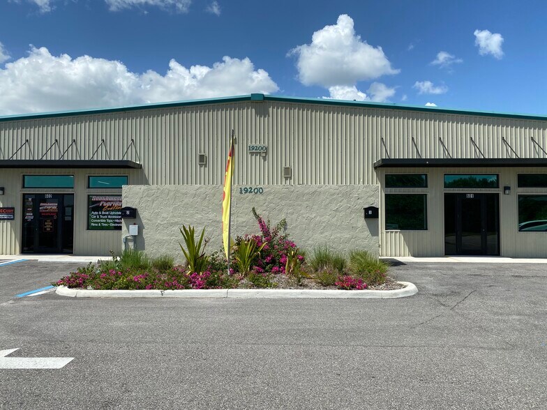 Primary Photo Of 19200 Peachland Blvd, Port Charlotte Warehouse For Lease