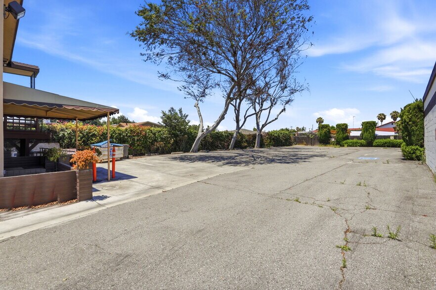 More Photos Of 1565 Alum Rock Ave, San Jose Office For Sale