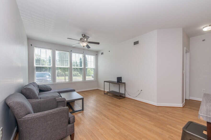 More Photos Of 5606 Campus Ridge Dr, Wise Multifamily For Sale