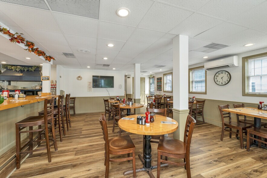 More Photos Of 13 Main St, Goffstown Restaurant For Sale