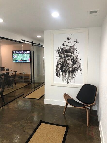 More Photos Of 2266 Dayton St, Aurora Storefront Retail Office For Sale