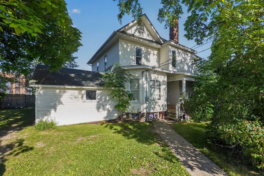 More Photos Of , Flushing Multifamily For Sale