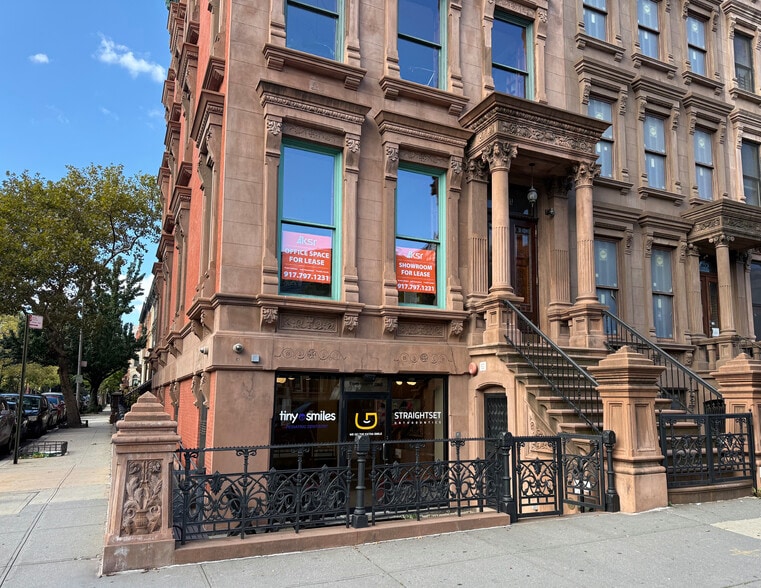 Primary Photo Of 241 Lenox Ave, New York Apartments For Lease