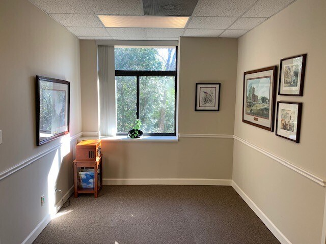 More Photos Of 10801 Johnston Rd, Charlotte Office For Lease