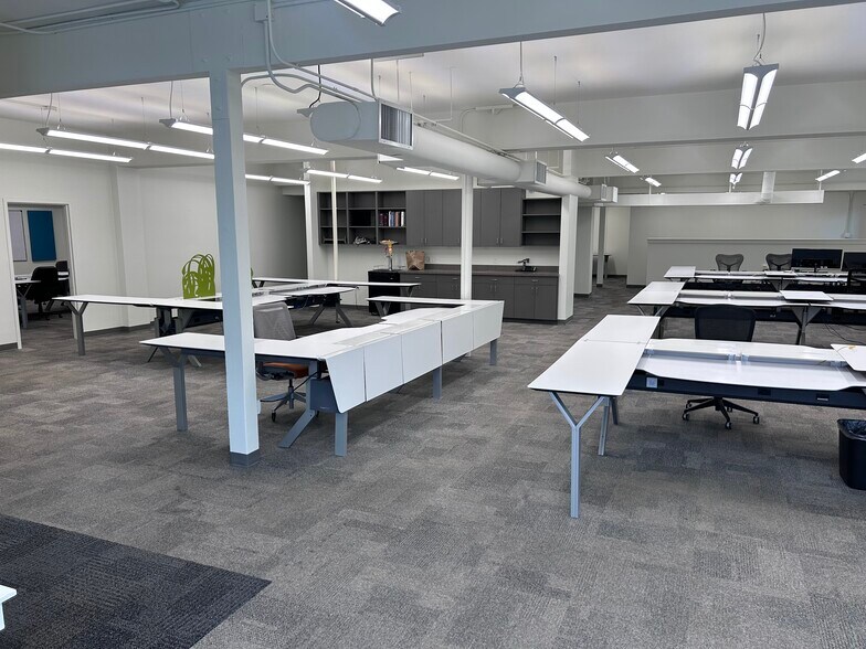 More Photos Of 400 E Babcock St, Bozeman Office For Lease