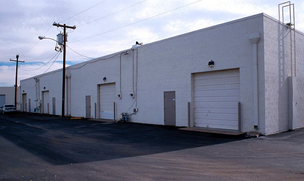 More Photos Of 3805-3811 N 34th Ave, Phoenix Warehouse For Lease