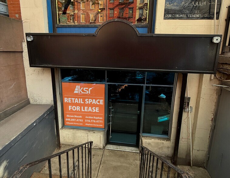 Primary Photo Of 176 Atlantic Ave, Brooklyn Storefront Retail Residential For Lease