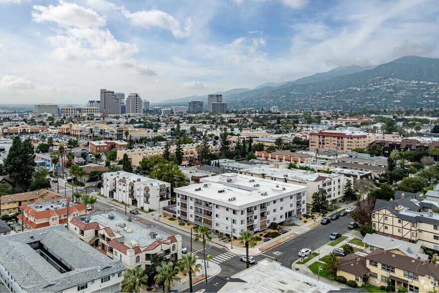 More Photos Of 201 N Belmont St, Glendale Apartments For Sale