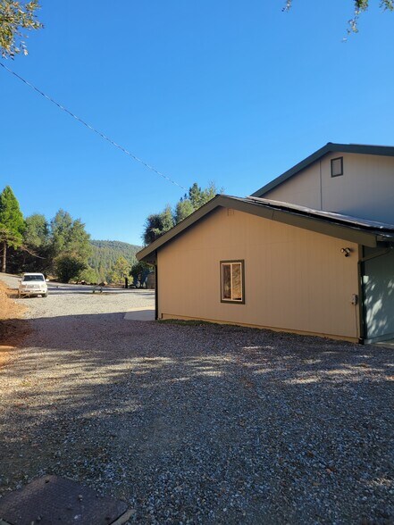 More Photos Of 2883 N Railroad Flat Rd, Wilseyville Land For Sale